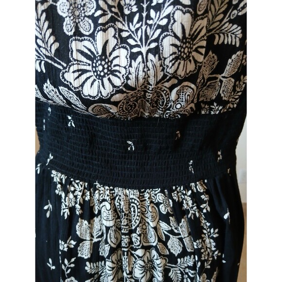 Bila Dress‎ Women Black White Floral Print Smocked Waist Sleeveless Medium Boho - Picture 4 of 14